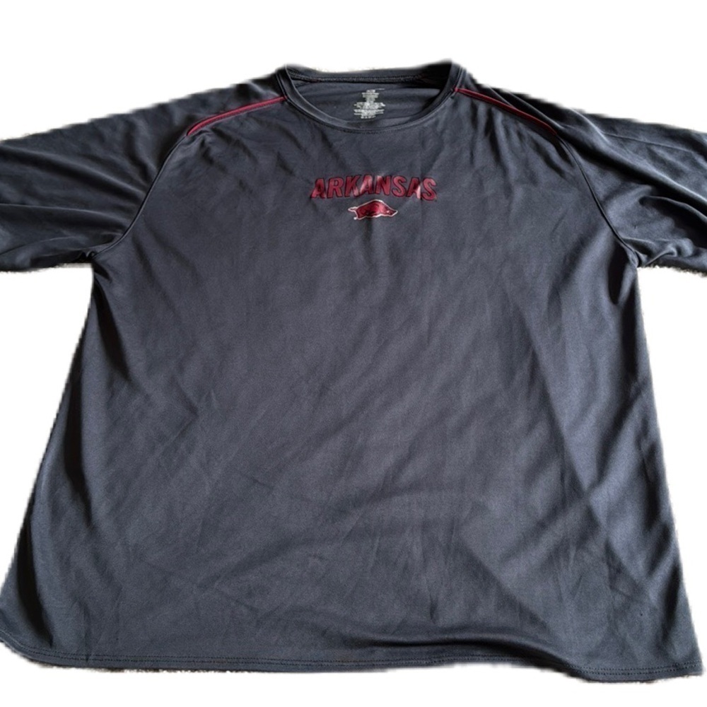 Pro Player XL grey dri-fit tshirt with Arkansas Razorbacks logo and red piping